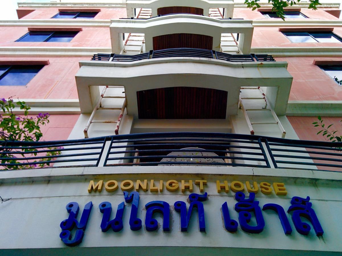 Hotel Moonlight House Nakhonratchasima Exteriér fotografie